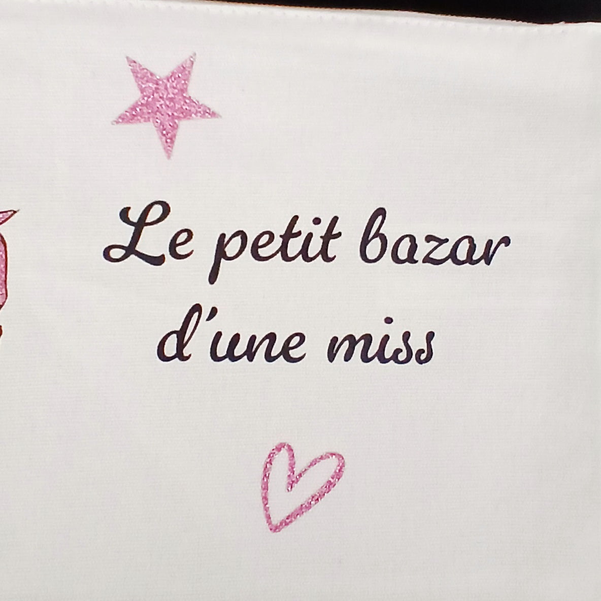 Trousse "Le petit bazar d'une miss" rose