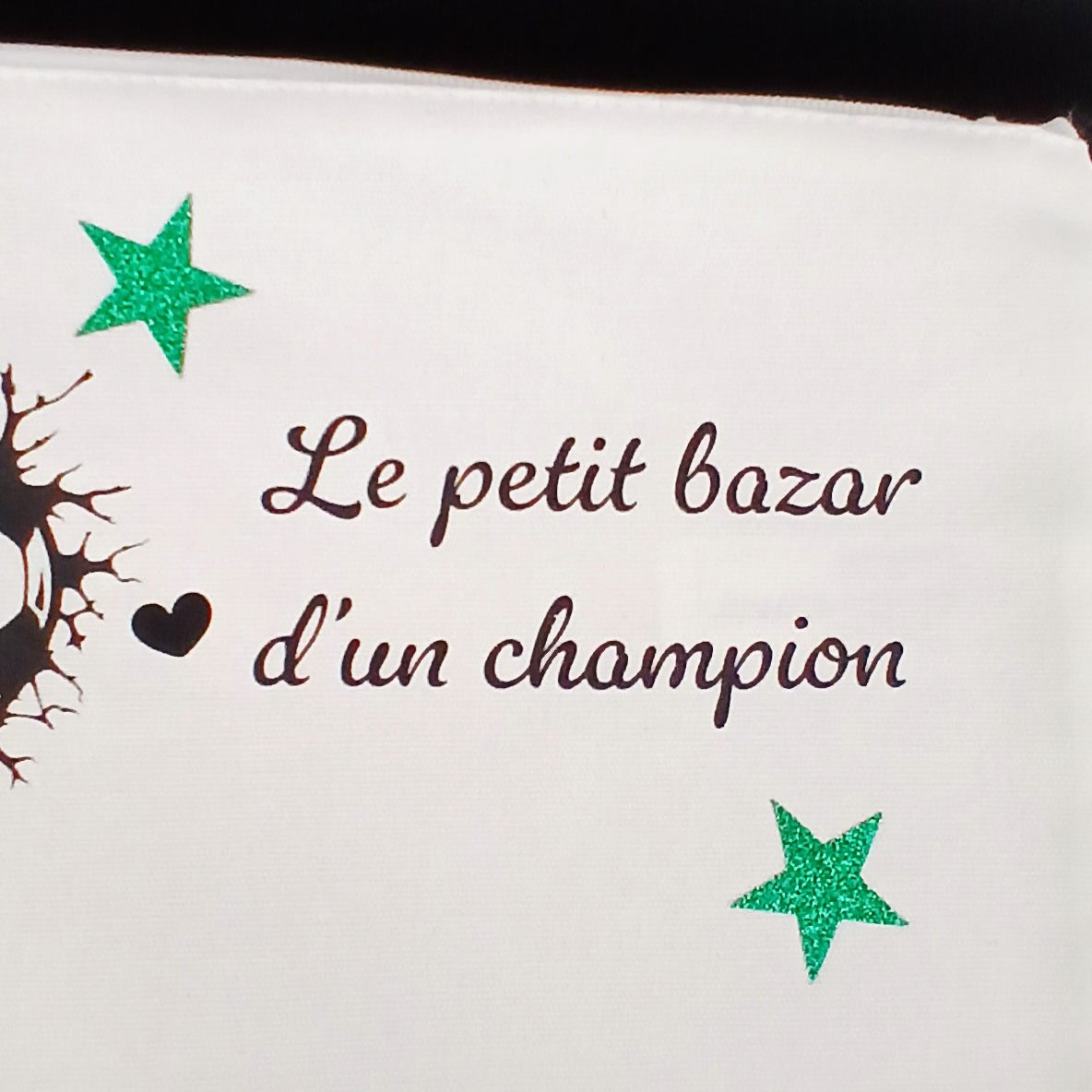 Trousse sublimée "le petit bazar d'un champion " avec Ballon de foot.