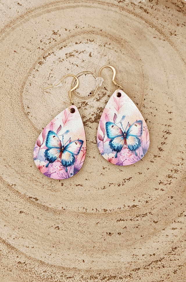 Boucle d'oreilles larme sublimée papillon
