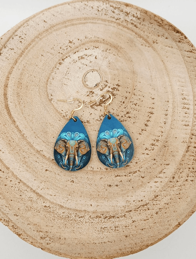 Boucle d'oreilles larme sublimée éléphant 