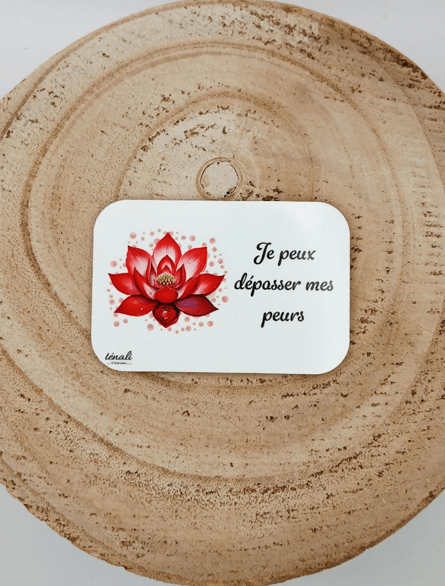 Magnet Fleur de lotus rouge avec phrase "Je peux dépasser mes peurs" 