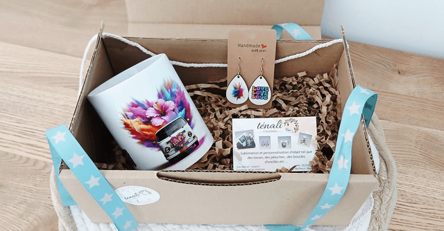 Box S : Tasse + Boucle d'oreilles "Van" 