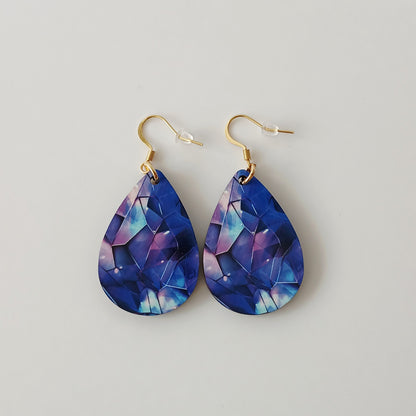 Boucle d'oreilles larme "Diamant mauve"