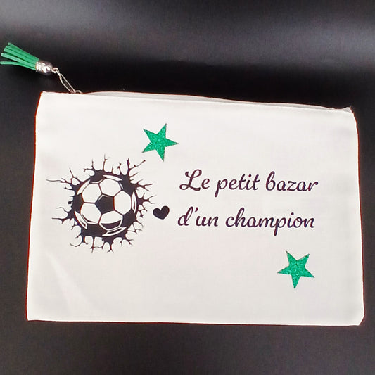 Trousse sublimée "le petit bazar d'un champion " avec Ballon de foot.