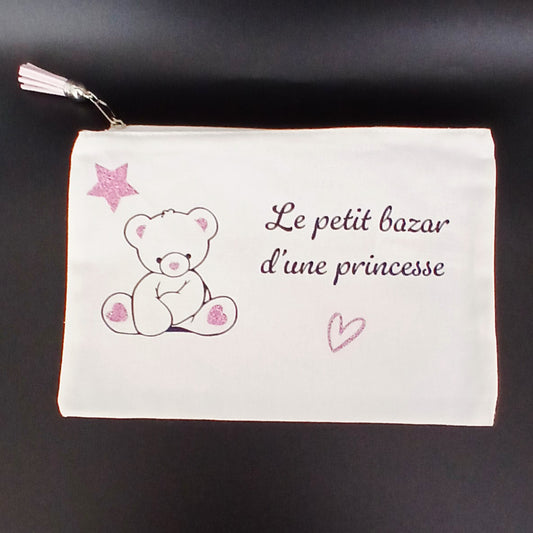 Trousse sublimée "le petit bazar d'une princesse " avec Ourson.