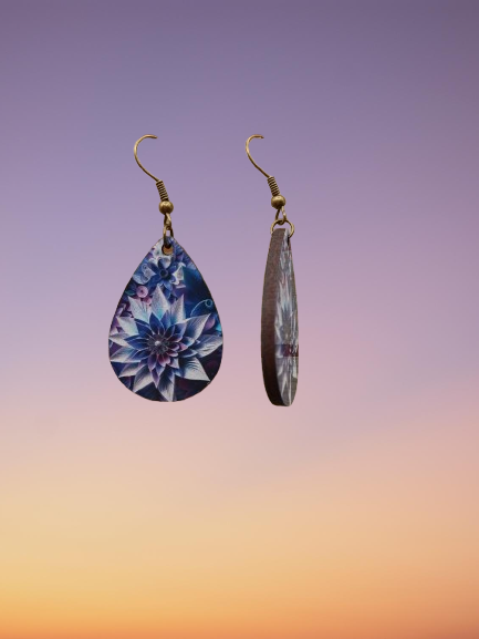 Boucle d'oreilles larmes image fleurs