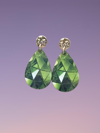 20250311_140314-removebg-preview Boucle d'oreilles larmes avec image holographique verte