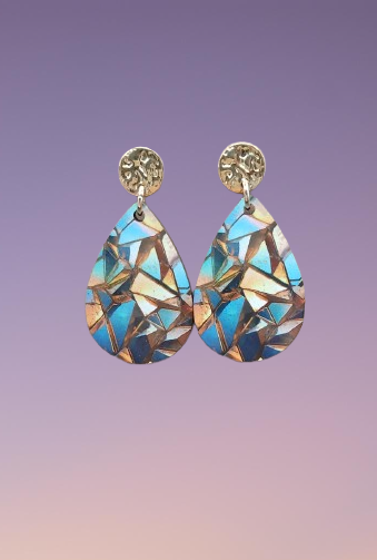 20250311_140855-removebg-preview Boucle d'oreilles larme avec image holographique bleu/or